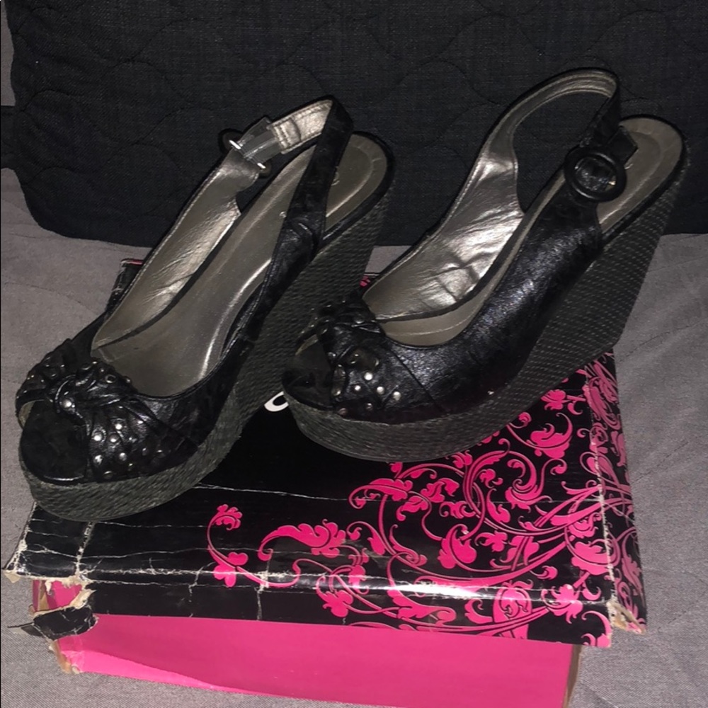 Qupid Wedge Sandal